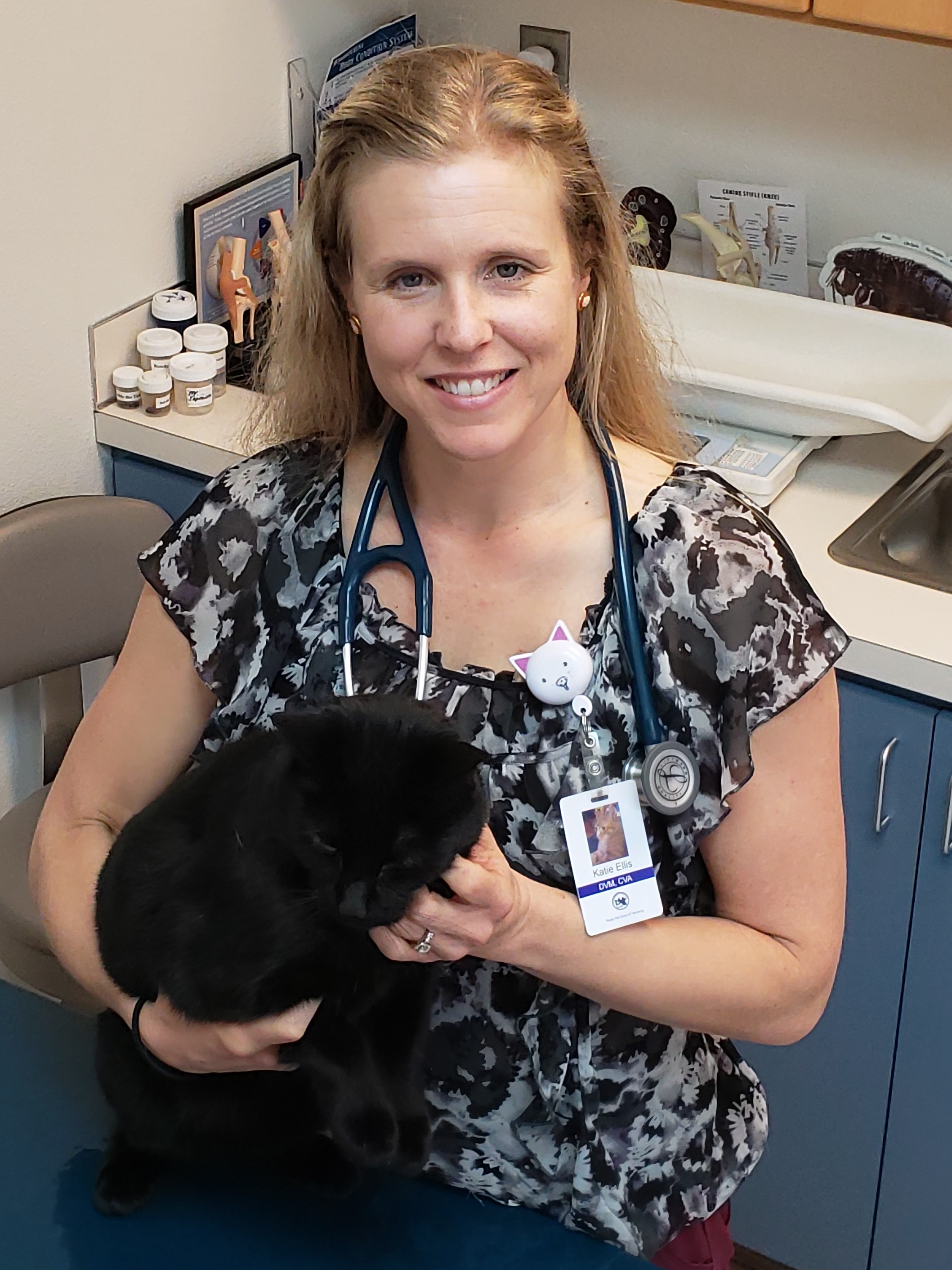 Our Doctors – Family Pet Clinic of Newberg